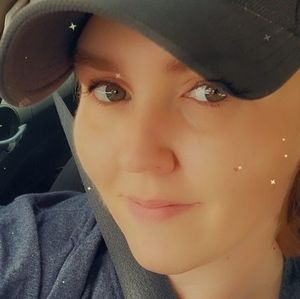 Meet your Posher, Brandi-jo